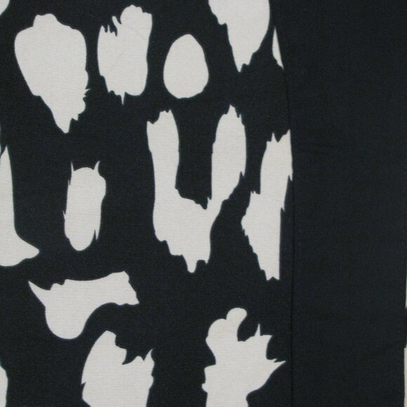 * 2/$15  Niay Black & Tan Blouse Small Lightweight - Picture 3 of 3